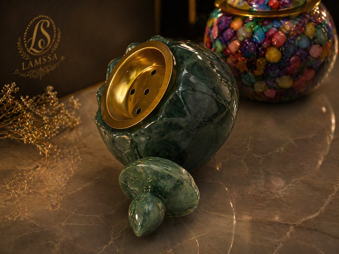 Lamssa Crystal Incense Burner
مبخرة الكريستال الفاخرة